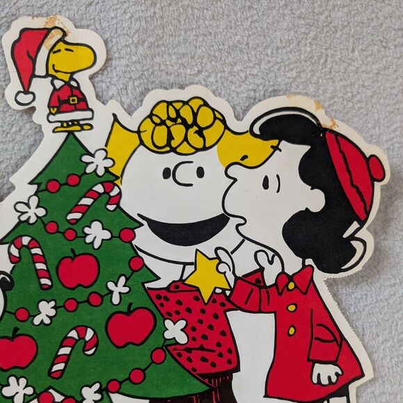 Vintage Peanuts Christmas Paper Wall Window Decoration Small Snoopy Hallmark - Picture 5 of 8